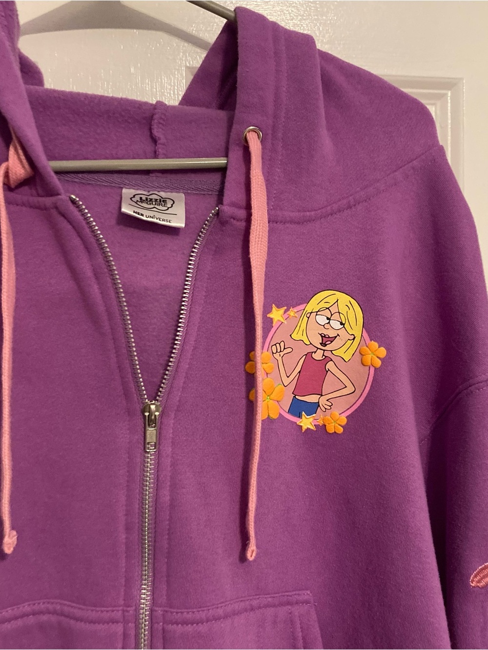 Lizzie McGuire Cropped Hoodie - Picture 2 of 4